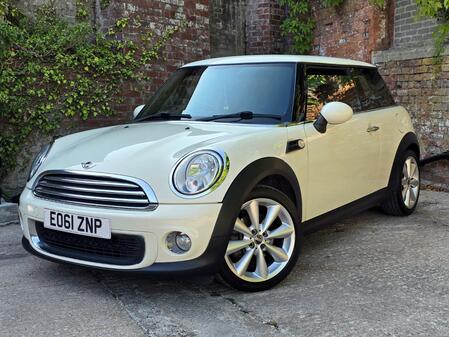 MINI HATCH 1.6 Cooper Hatch